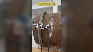 Magnetische pijplaswagen met oscillatie
